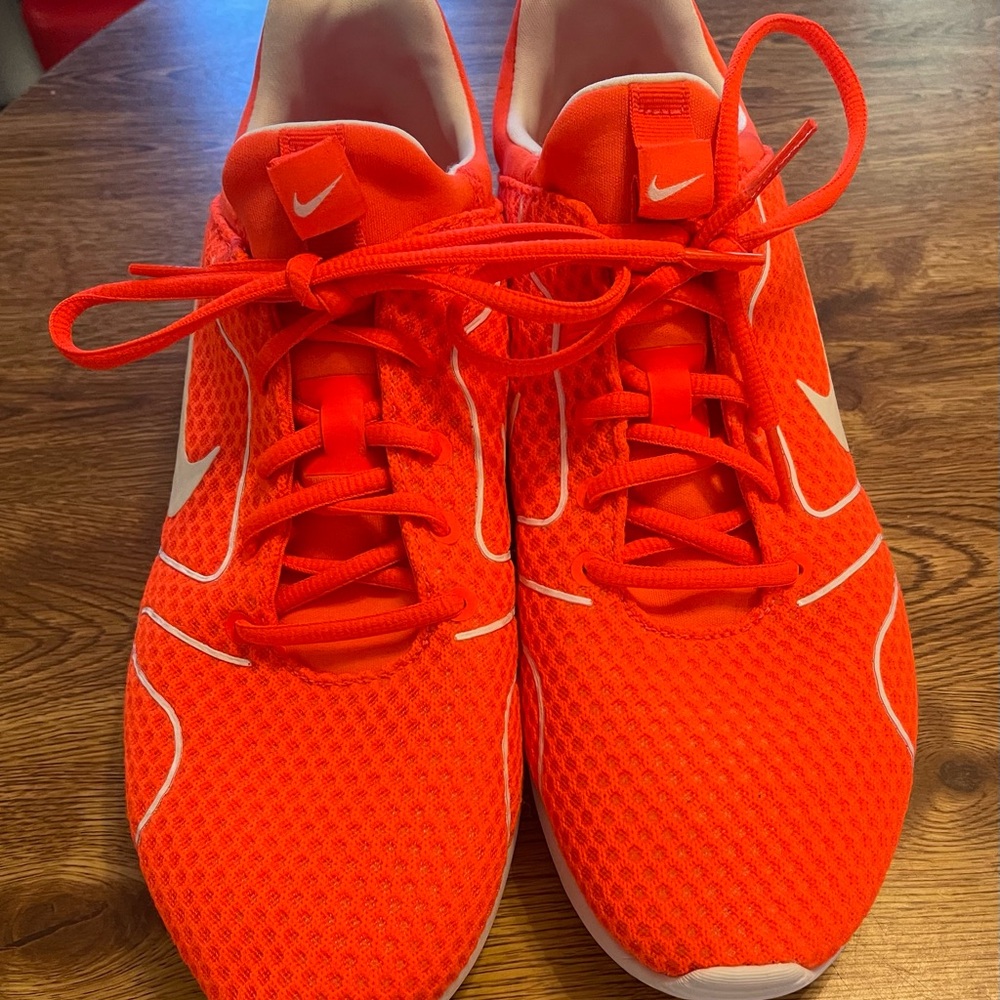 Men’s Nike Kaishi 2.0 Orange & White Lace Up Lightweight Running Shoes